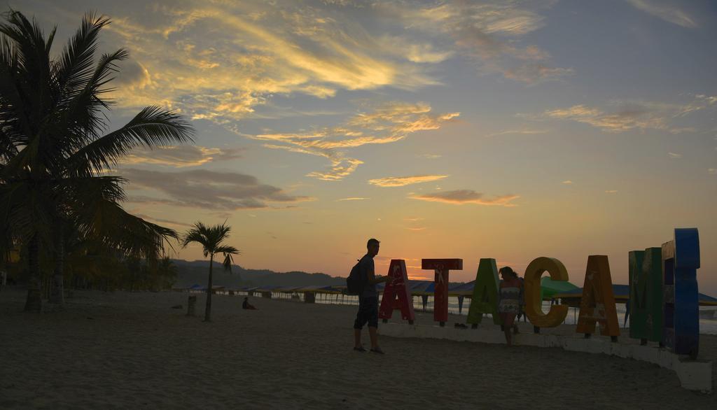 Hotel La Barca อาตากาเมส ภายนอก รูปภาพ